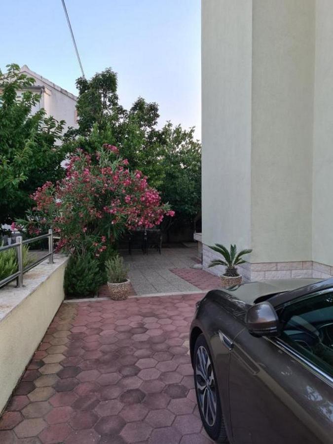 Villa Neda Vodice Exterior foto